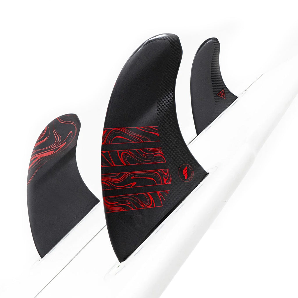 Futures | Alpha Reverse 3/2 Twin + 1 Tri Fin Set. Carbon / Red
