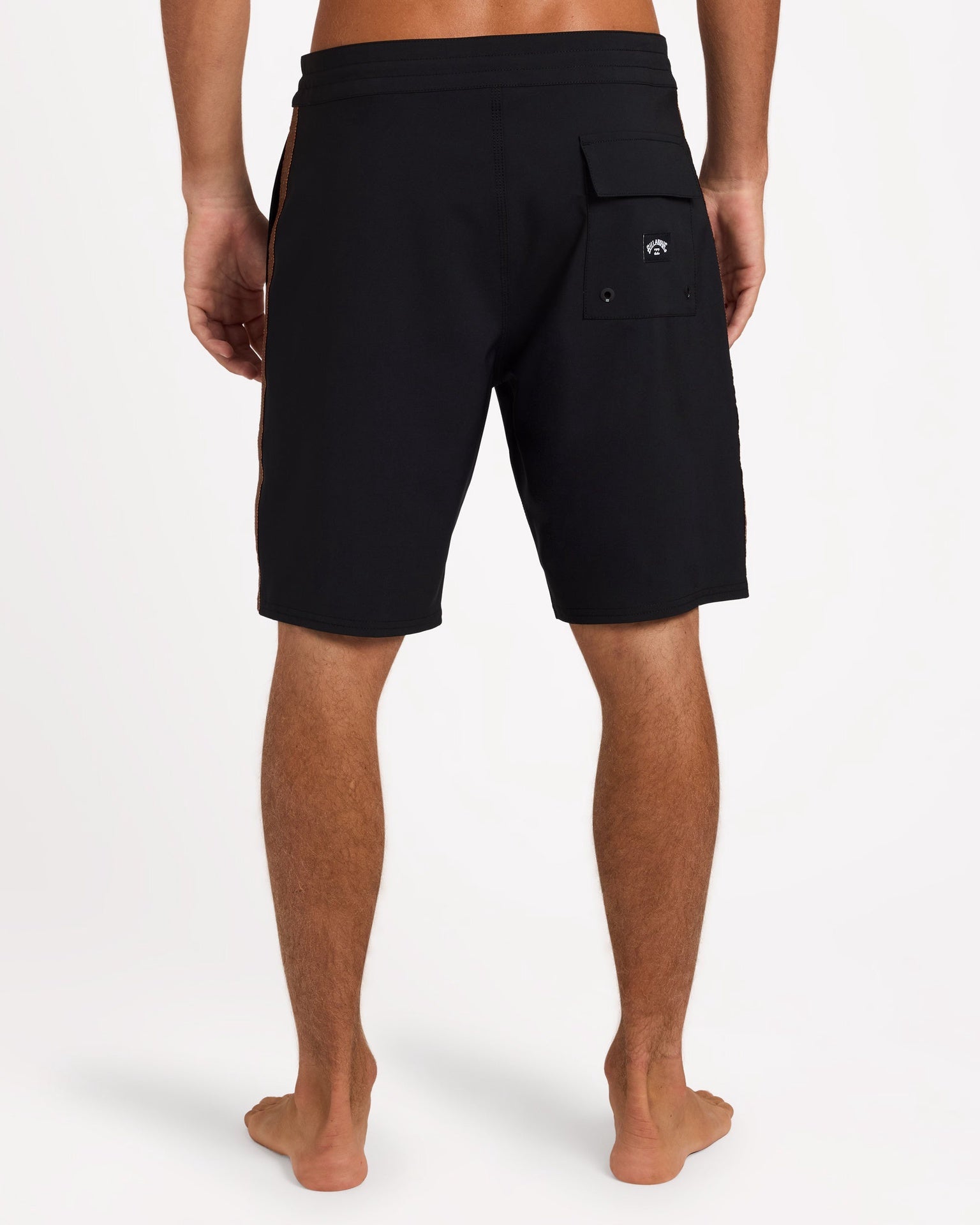 Billabong | Wategos Lo Tide 19" Performance Boardshort. Black