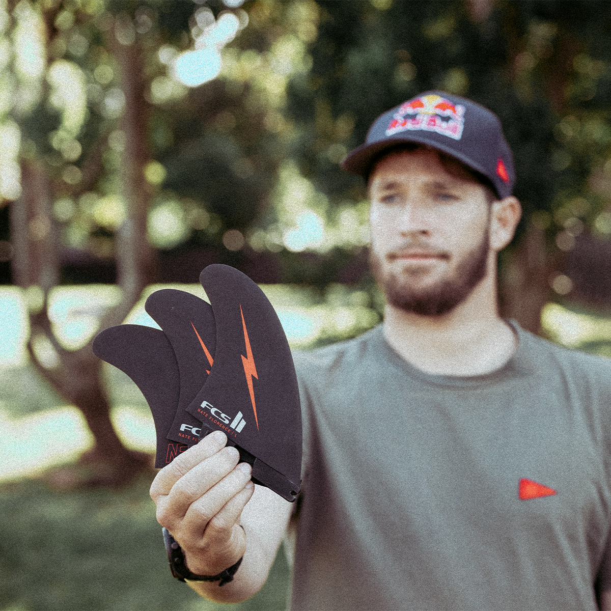 FCS2 x Nathan Florence | NF Athlete Series Accelerator PC Small Tri Fin Set. Black/Red Bolt