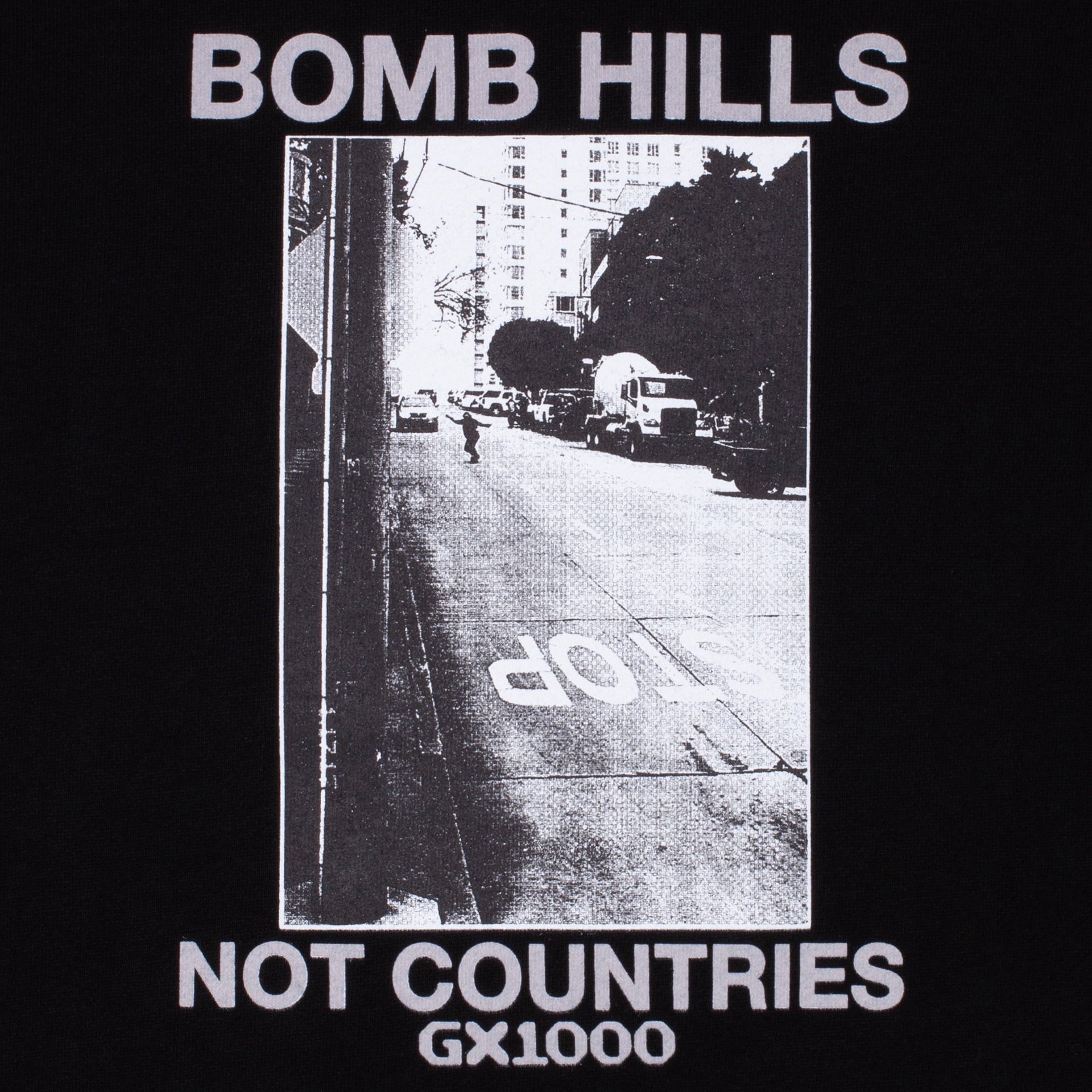 GX1000 | Bomb Hills Not Countries Fleece Hoodie Top. Black/Tan