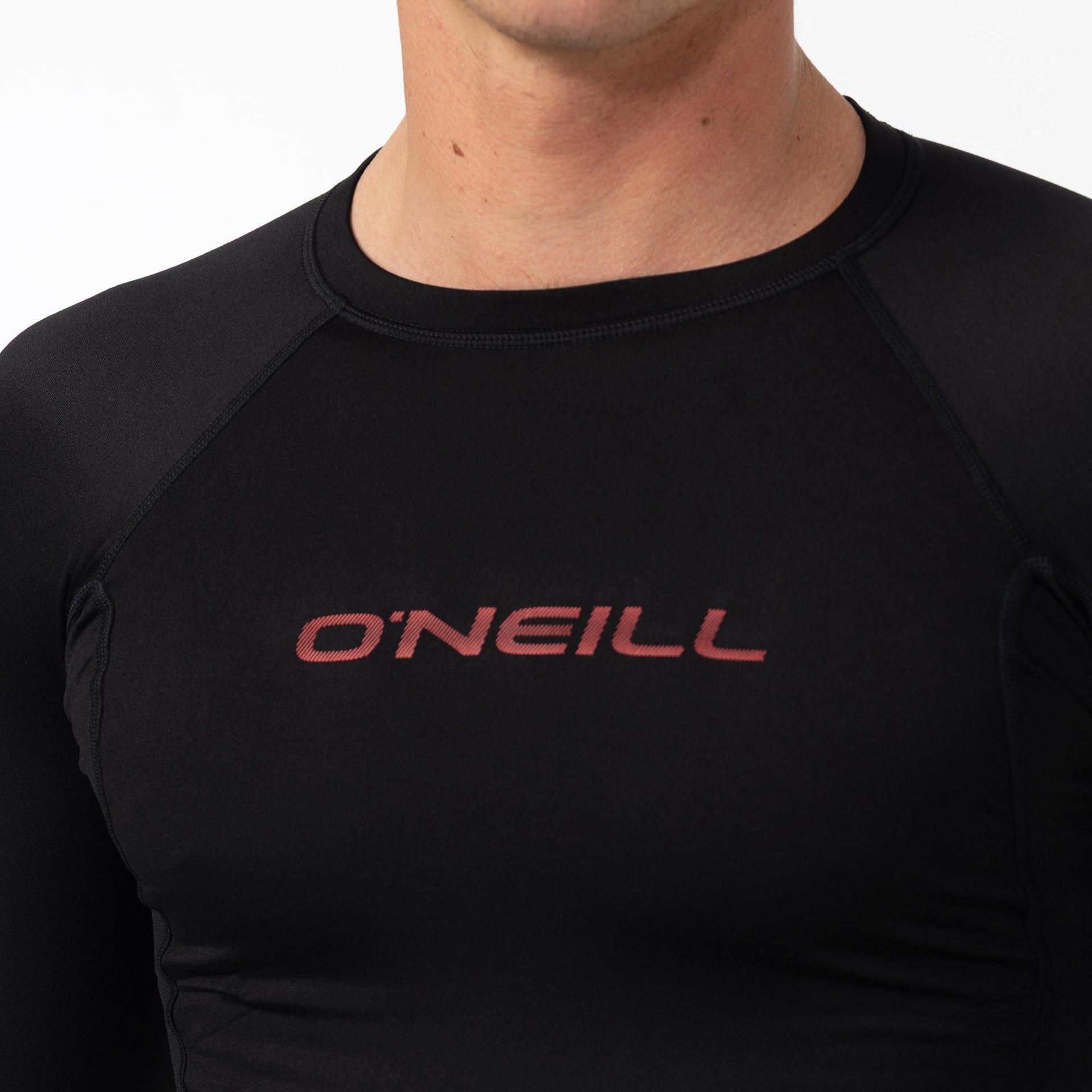 O'Neill | Thermo X Long Sleeve Crew Rashguard. Black