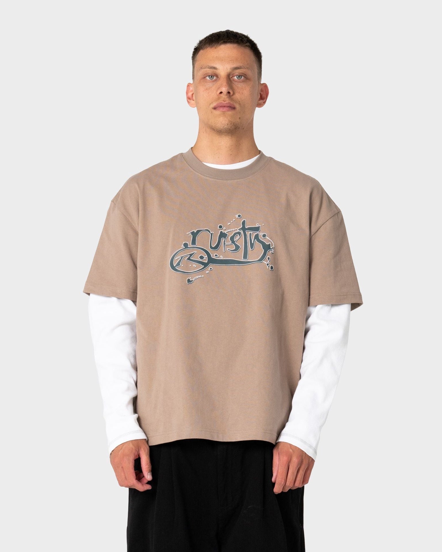 Rusty | Spray N Pray Graphic Tee Cropped Fit Short Sleeve T Shirt. Mushroom