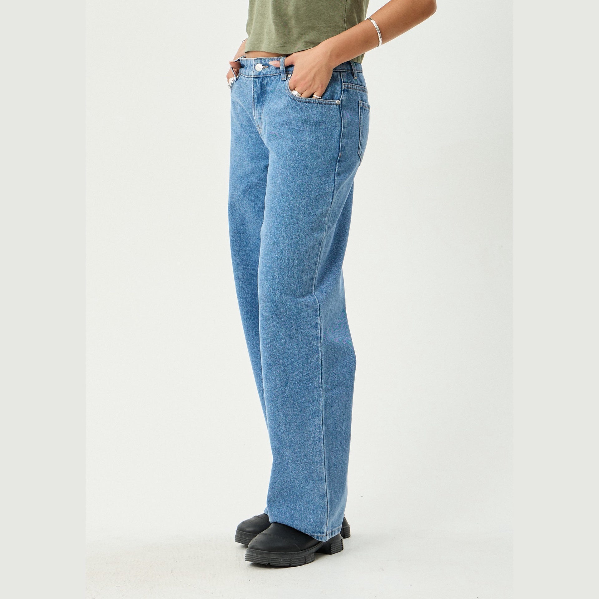 AFENDS | LADIES ALYRA LOW RISE WIDE LEG JEAN. WORN BLUE