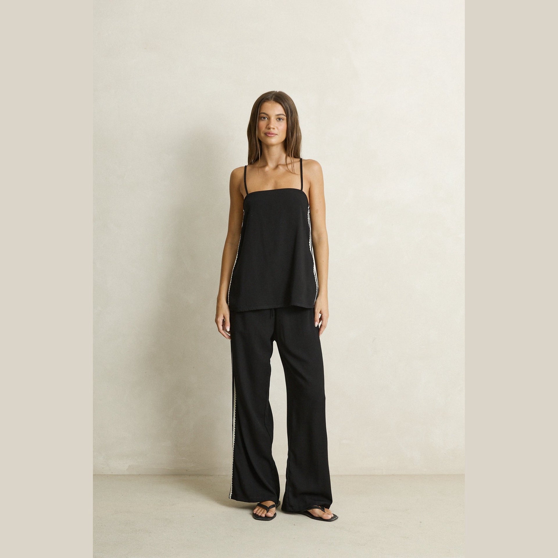 RHYTHM | LADIES LINEN LACE TRACK PANT. BLACK