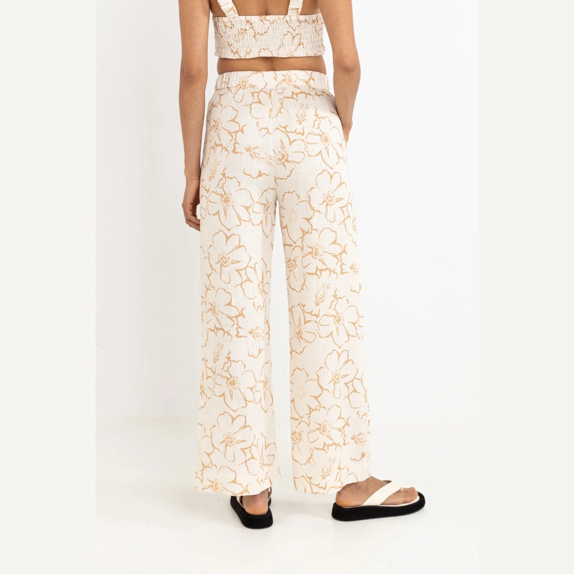 RHYTHM | LADIES LULU FLORAL WIDE LEG PANT. WHITE