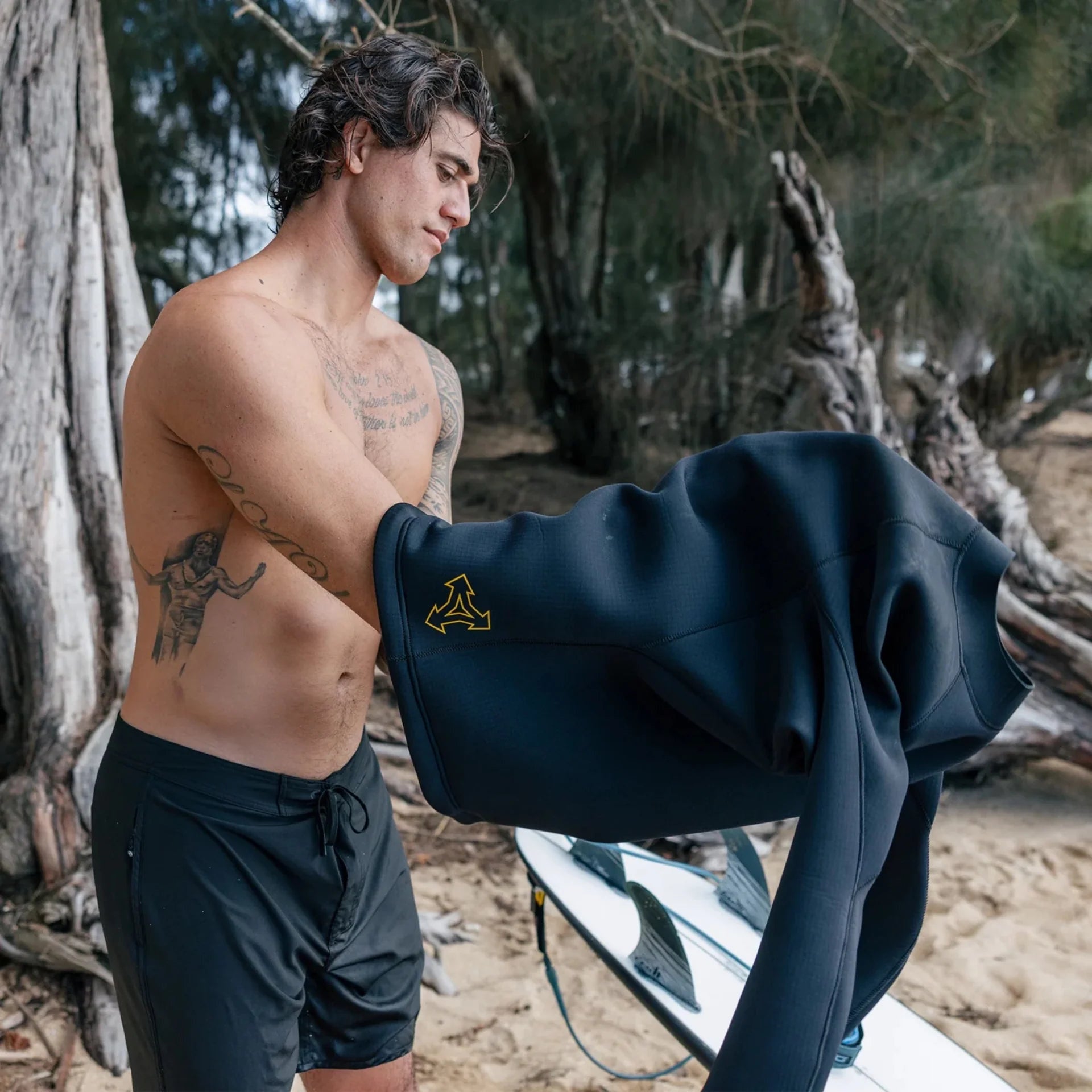 Xcel | Drylock 2mm Long Sleeve Neo Top. Black